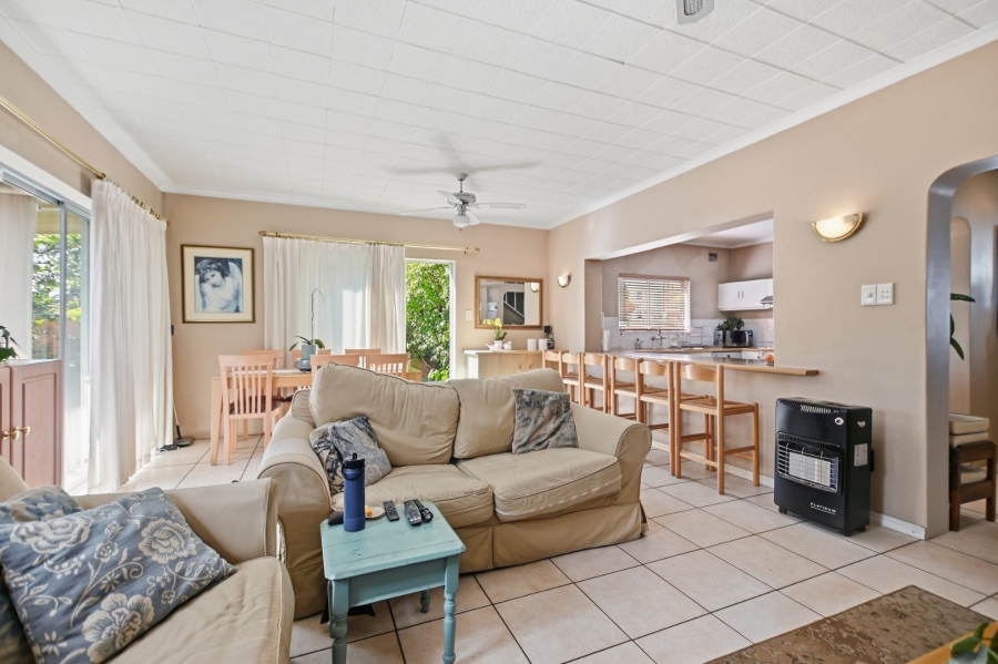 3 Bedroom Property for Sale in Table View Western Cape